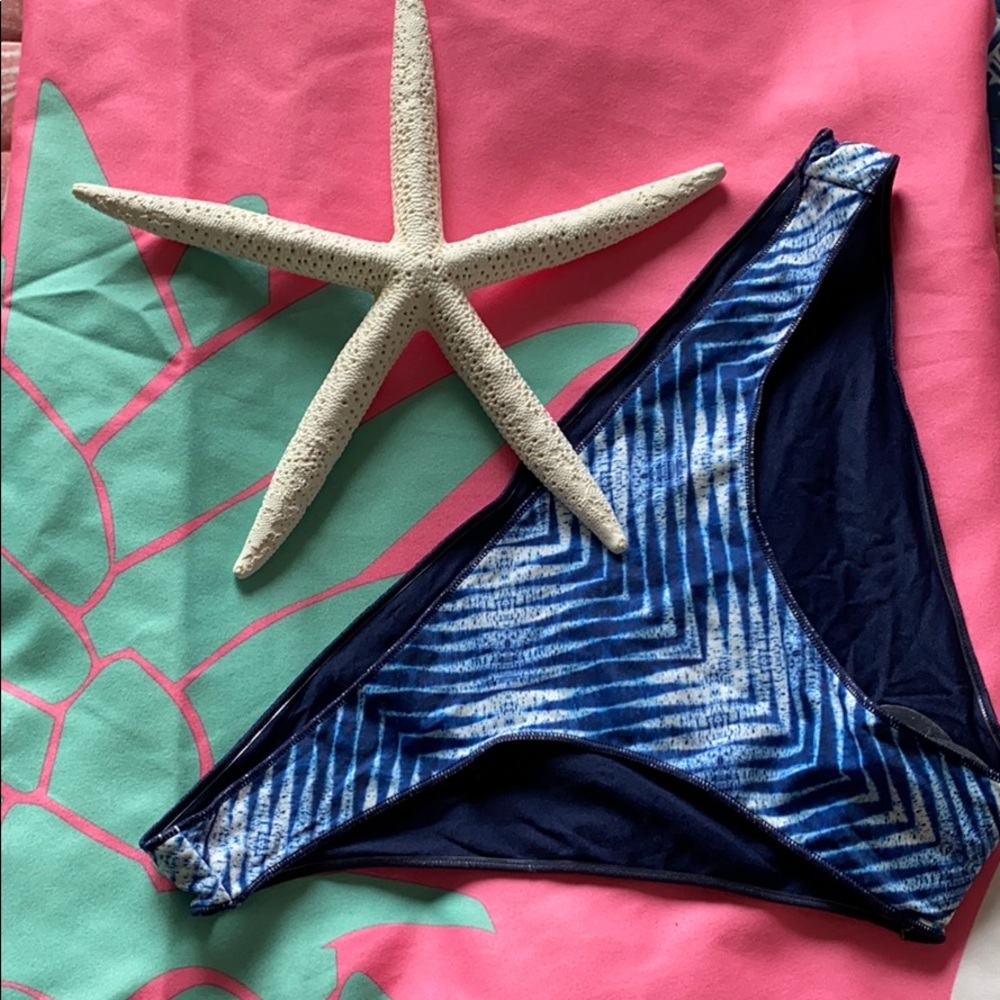 NWOT Rip Curl bikini bottoms